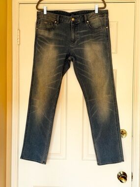 Hugo Boss Men's Faded Blue Straight Leg Stretch Denim Jeans Size 36